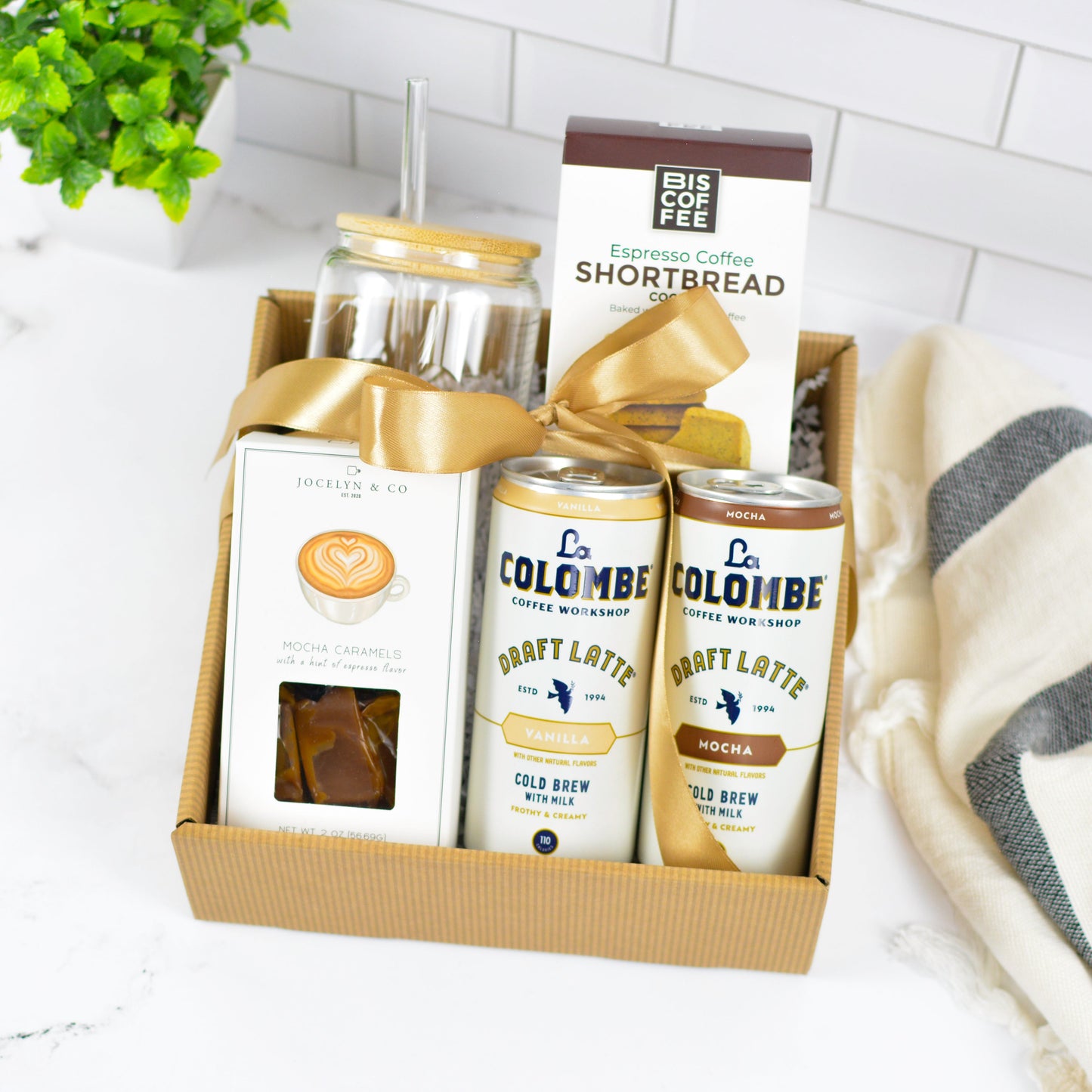 Cold Brew Gift Box – Cold brew coffee gift with gourmet accompaniments
