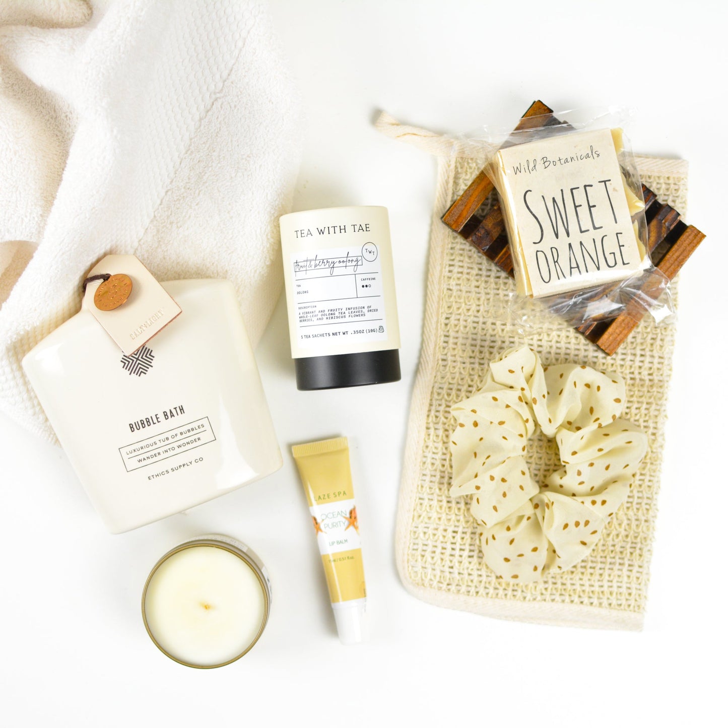 Luxury Bubbles & Tea – Luxury champagne and tea-inspired gift box