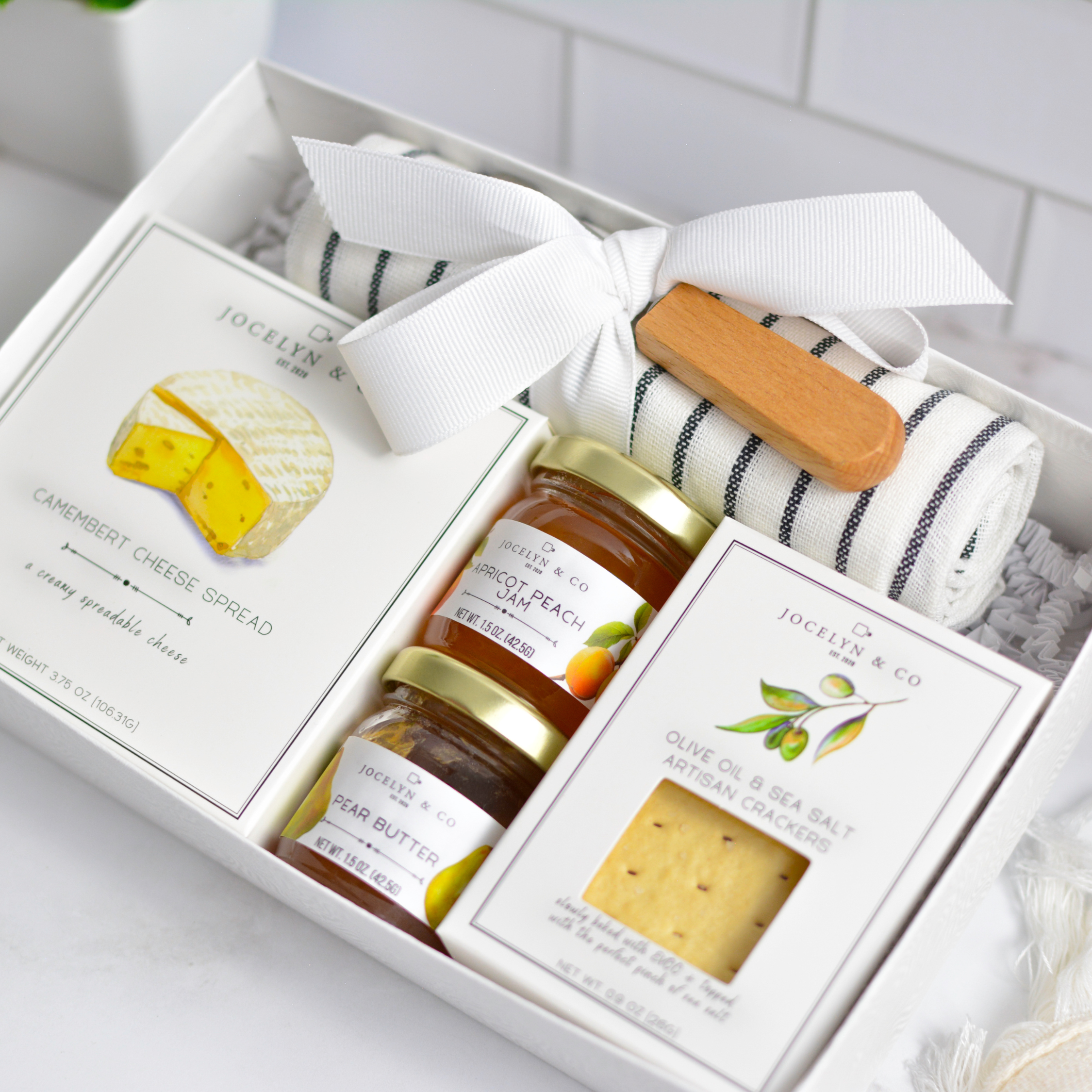 Camembert Afternoon Snack Gift Box